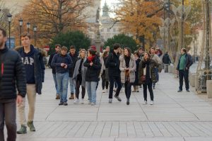 Come esprimere le emozioni per migliorare i rapporti interpersonali - chicchenatural.it