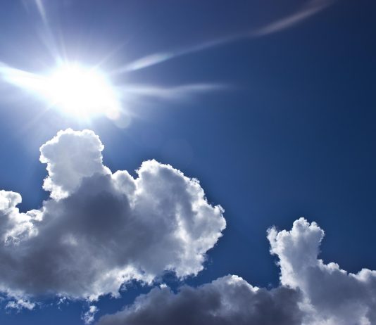 Il Colore Blu: Come Influisce sul Nostro Stato d'Animo - chicchenatural.it